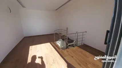  11 شقة غير مفروشة للايجار في دير غبار ( Property 40370 )-175115521