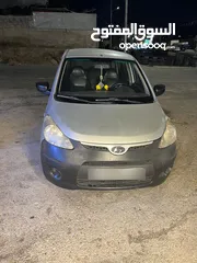  1 هيونداي i10 2009 قطاره بنزين للبيع بسعر مغري ولقطه