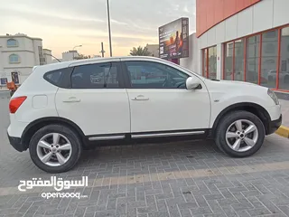  4 Nissan qashqai 2008