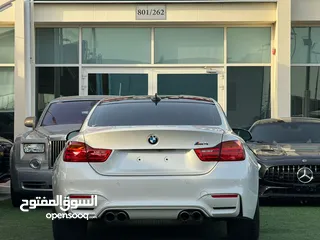  2 BMW  M4 Coupe GCC 2017 FULL OPTION FULL CARBON FIBER  بي ام دبليو  M4 كوبي خليجي 2017