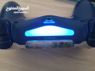  11 ايد ابلاستيشن 4مستعمل بحاله جيده جدا جدا اقرأ الوصف مهم