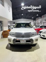  2 TOYOTA LAND CRUISER VX.R 2013 FIRST OWNER VERY CLEAN CONDITION