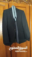  1 بدله رجالي مستعمل استعمال مره واحده