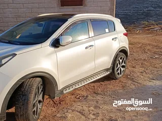  4 سبورتاج 2016 الرخصه 2015