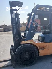  2 TOYOTA FORKLIFT 3 tons capacity (2003) in good condition and Reasonable Price.
