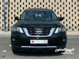  1 2019 Nissan Pathfinder SV fully loaded