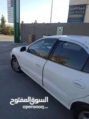  8 هونداي افانتي بيضاء .. موديل 97