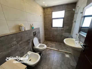  9 شقة مفروشة للايجار اربع غرف نوم في عبدون