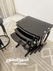  3 طاولة وسط و 2 جانبيات