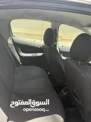  12 بيجو 2004 بحاله ممتازه بسعر مغري توماتيك ترخيص سنه كامله لا تحتاج لاي شيء نهائيا دهان جديد
