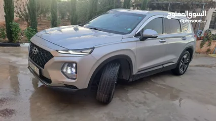  29 عرض على هونداي 7 ركاب سنتافيه 2020 بالاضافات المميزه والدفع الرباعي يد اوولا البيع مستعجل بسبب السفر