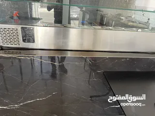  14 عدة مطعم كامله للبيع