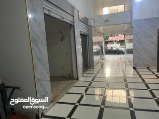  3 مخازن للإيجار او للبيع