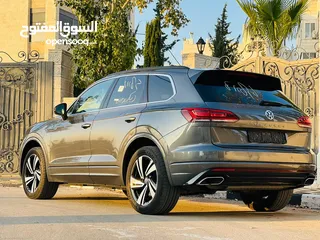 7 طوارق R line