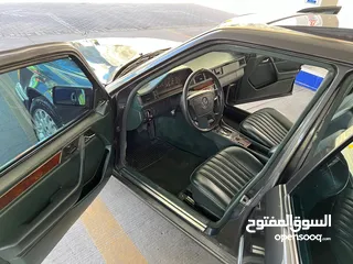  14 مرسيدس 300SEL