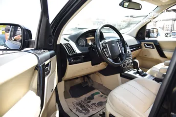 8 لاند روفر Land Rover LR2 HSE Luxury 2015