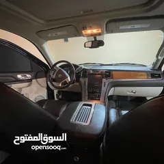  22 كاديلك اسكاليد بلاتينيوم أعلى صنف 2013 مخزن مالك ثالث بنزين وارد الوكيل