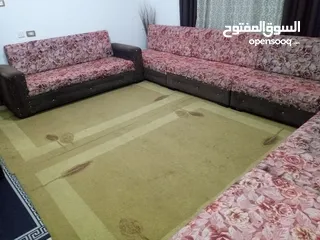  2 مجلس 13مقعد مستعمل بحاله ممتازه