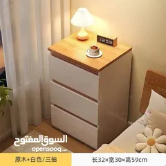  4 خزانة بيضاء جانبية  أنيقة بلمسة خشبية عصرية الأناقة والبساطة في تصميم واحد! جميع المساحات: 32×30×59