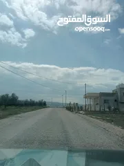  10 ارض سكنيه قرب مثلث حور فوعرا للبيع بسعر مغري