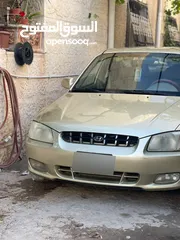  4 هونداي فيرنا 2001 نظيفة جدا