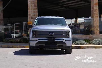  1 F150 LIGHTNING XLT EV 2022