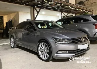  1 باسات B8 موجوده بالخليل