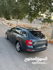  2 سكودا اوكتافيا للبيع او بدل