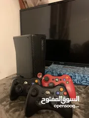  1 X Box360slim 500 جيجا 3 ايادي تحكم واحده بحاجه الى  كبسه LB TB مع سلك لشحن الايادي  والمحول