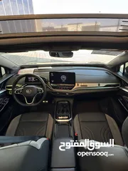  7 ID4 كروز برو فل الفل مع فتحه متحركه موديل 2021 فحص كامل بحاله الوكاله عداد اصلي لون اسمنتي