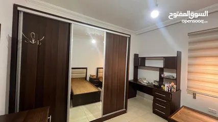  1 غرف نوم مستعمله نظيفه جدا