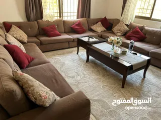  1 قطم غرفه جلوس مستعمل 14 مقعد