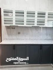  4 kitchen cabinets