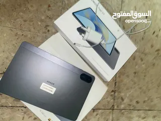  3 تابلت. بحالة ممتازة استخدام اسبوعين