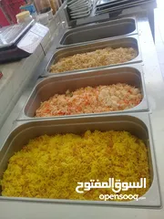  10 موجود طباخ يمني محترف معه بطاقه مقيم