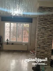  23 الرابية شقة طابق ارضي للبيع