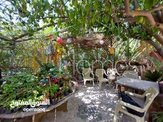  42 منتزه و مطعم مرخص للبيع عمان - البحاث مرج الحمام على مساحة ارض 4000م
