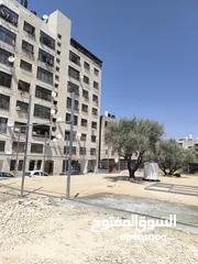  2 شقة للبيع بلاطة البلد عمارة سرحان دويكات