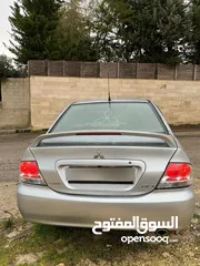  16 لانسر glx 2006 وكالة