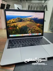  2 MacBook Pro 2019 core i7 Processor touch bar ratina display