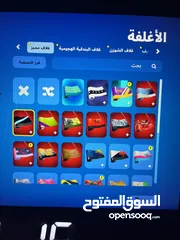  18 حساب فورت نايت شبه نادر فيه بيكاكس كريتوس و سكن تفاحة و مظلة ترافيس سكوت و رقصتين ترافيس سكوت