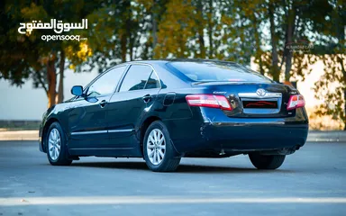  4 TOYOTA CAMRY GLX  2011  EXCELLENT CONDITION  BLACK