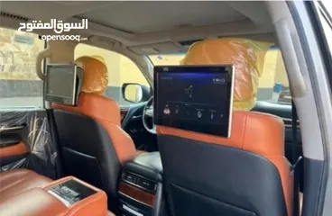  9 السلام عليكم ورحمة الله وبركاته ،،،     للبيع جيب لكزس LX 570 بودي وكالة .   فئة السيارة : S سبورت