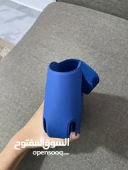  8 كفر سماعة ايربودز ماكس ازرق بحالة ممتازة / AirPods max cover like new blue