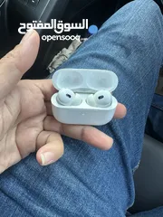 5 Air pods pro 2.1