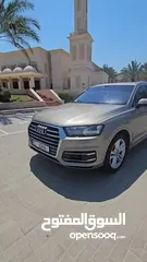  17 2016 Audi Q7 (New Shape) / Gcc Specs /Original Paint / Auto park / Panoramic Roof  Excellent overall