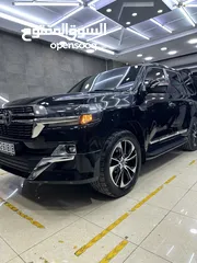  20 لاند كروزر V8  اصلي 5700 cc اعلى صنف