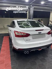  1 فورد فوكس 2012