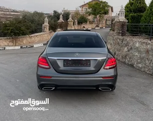  4 E220d 2017AMG