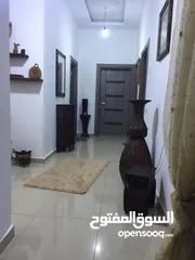  22 منزل للبيع